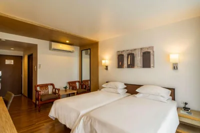 Deluxe Twin Room with Garden View - Non-Smoking — Best Western Phuket Ocean Resort